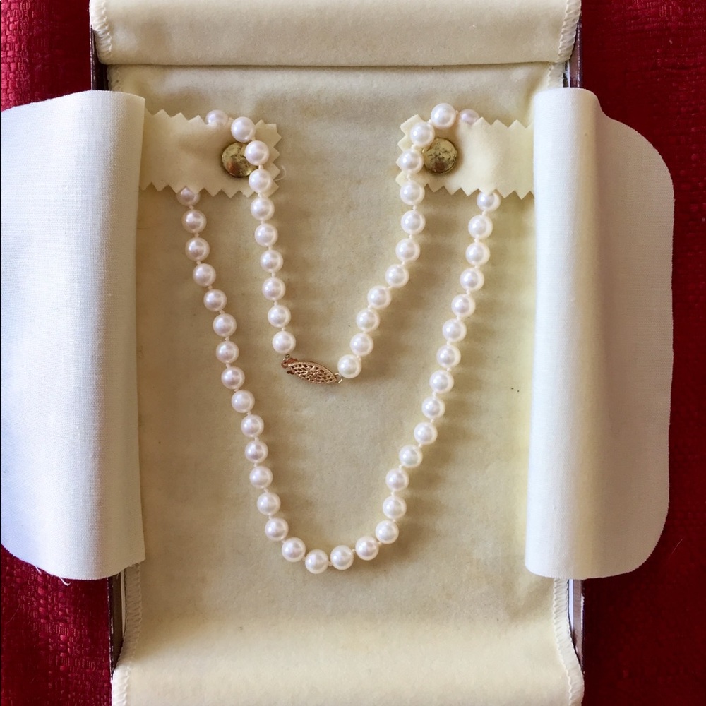 AAA Quality 18” Cultured Pearl necklace